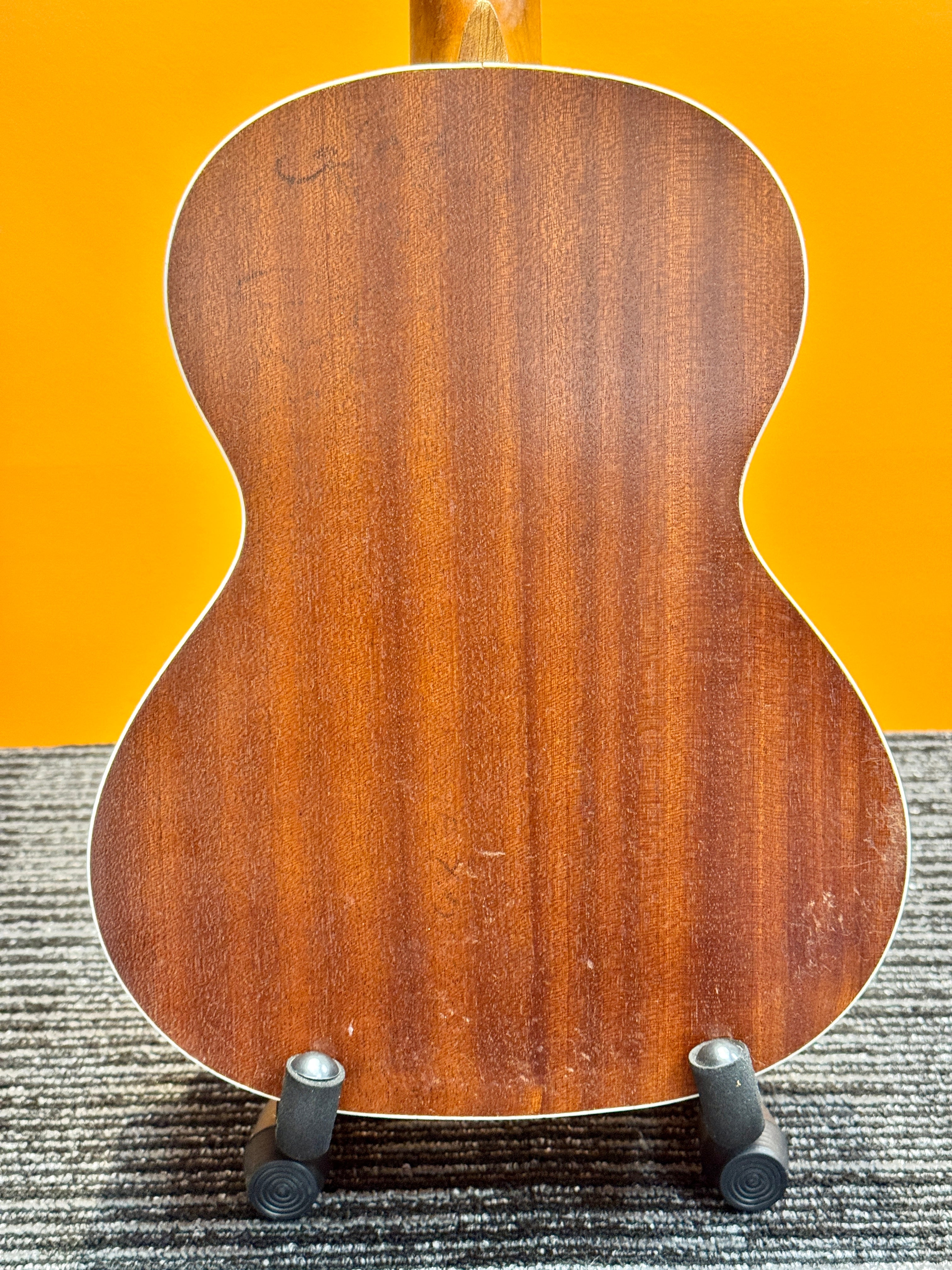 Lanikai LU Series Tenor Ukulele - PREOWNED