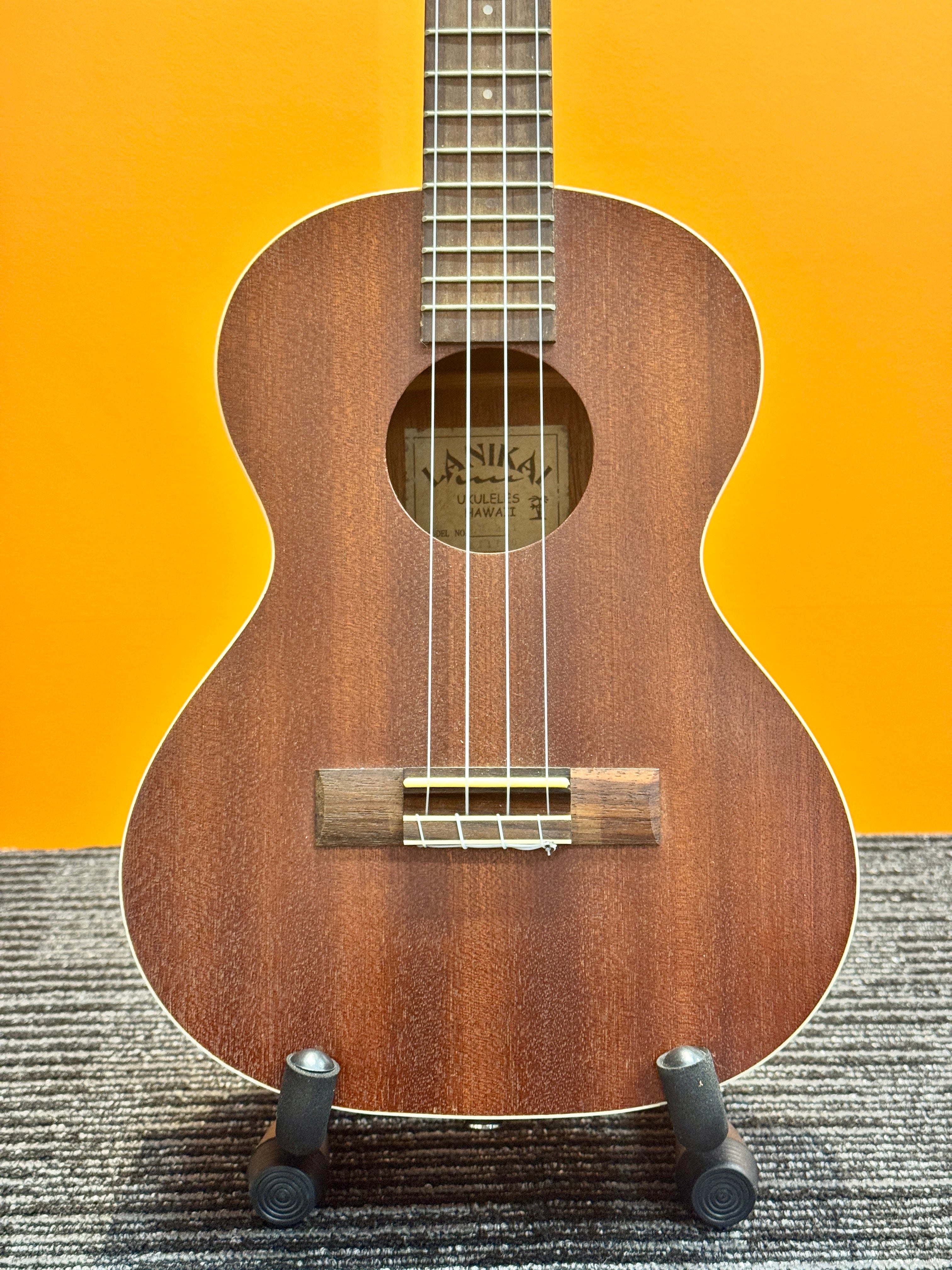 Lanikai LU Series Tenor Ukulele - PREOWNED